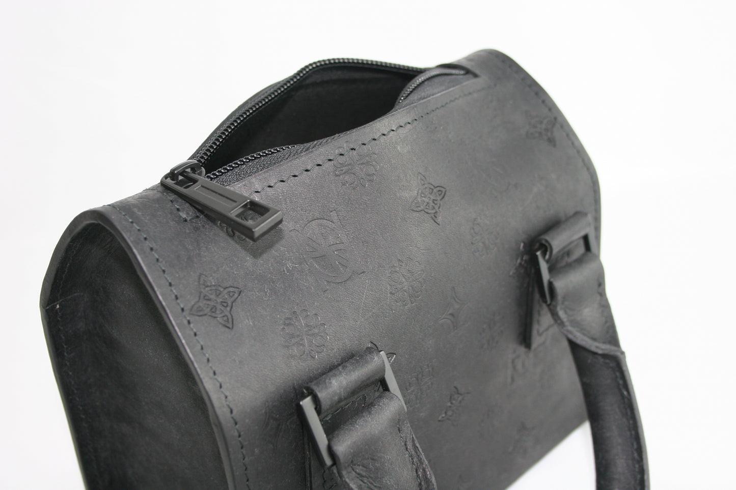 Micro Trunk Bag