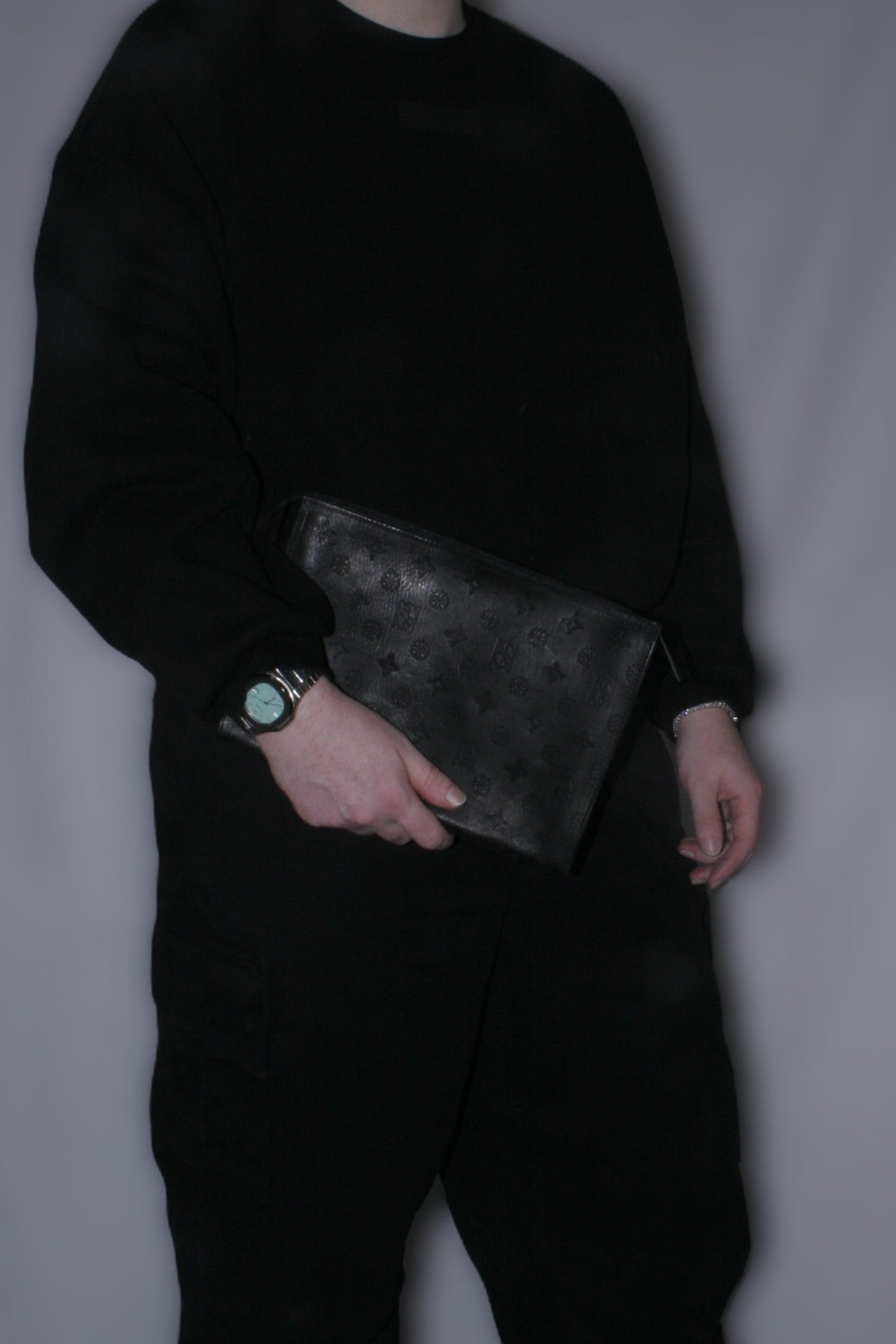 Embossed Pouch Wallet